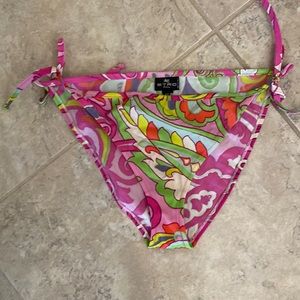 Etro Milano bottoms. Size 46. Made on Italy.